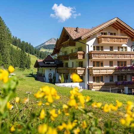 Hotel Somont Selva di Val Gardena Exterior foto